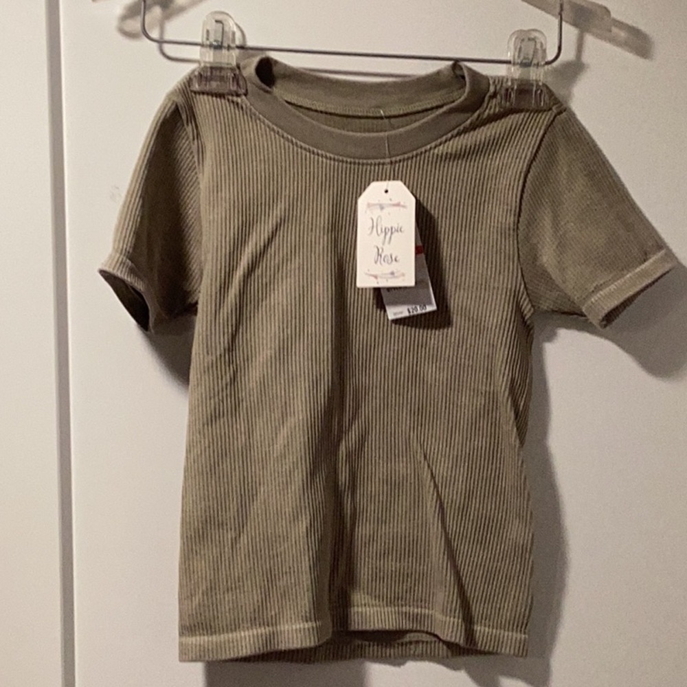 NWT Hippie Rose Size‎ XS Top Tea